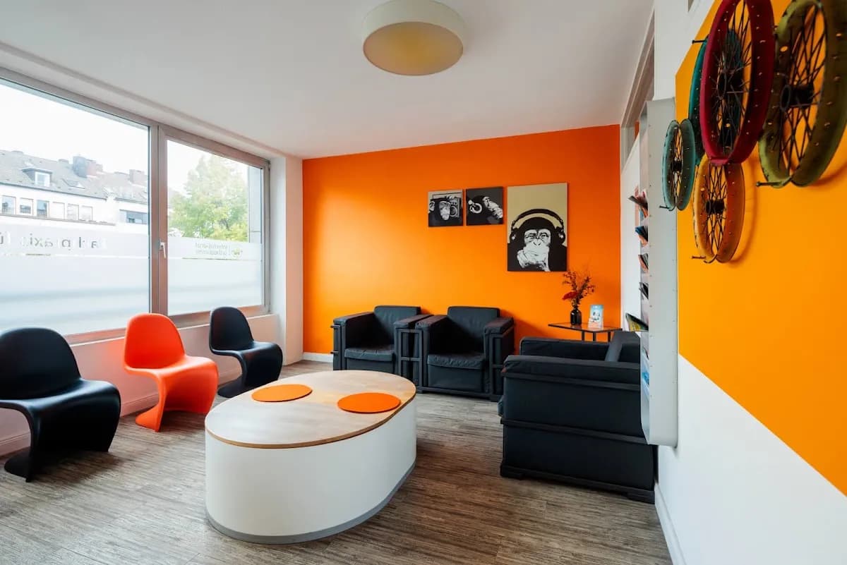 Kieferorthopäde Düsseldorf - Dr. Malcolm Goteni - International orthodontist — Foto aus dem Google-Eintrag der Praxis