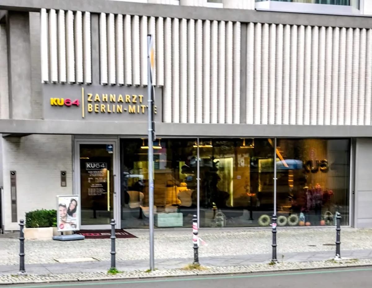 KU64 Zahnarzt Berlin Mitte - Dr. Ziegler & Partner — Foto aus dem Google-Eintrag der Praxis