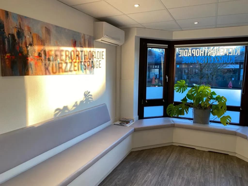 KURZZEITSPANGE | Kieferorthopädie - Praxis Dr. Marius Miehe, Dr. Trang Pham & Kollegen — Foto aus dem Google-Eintrag der Praxis