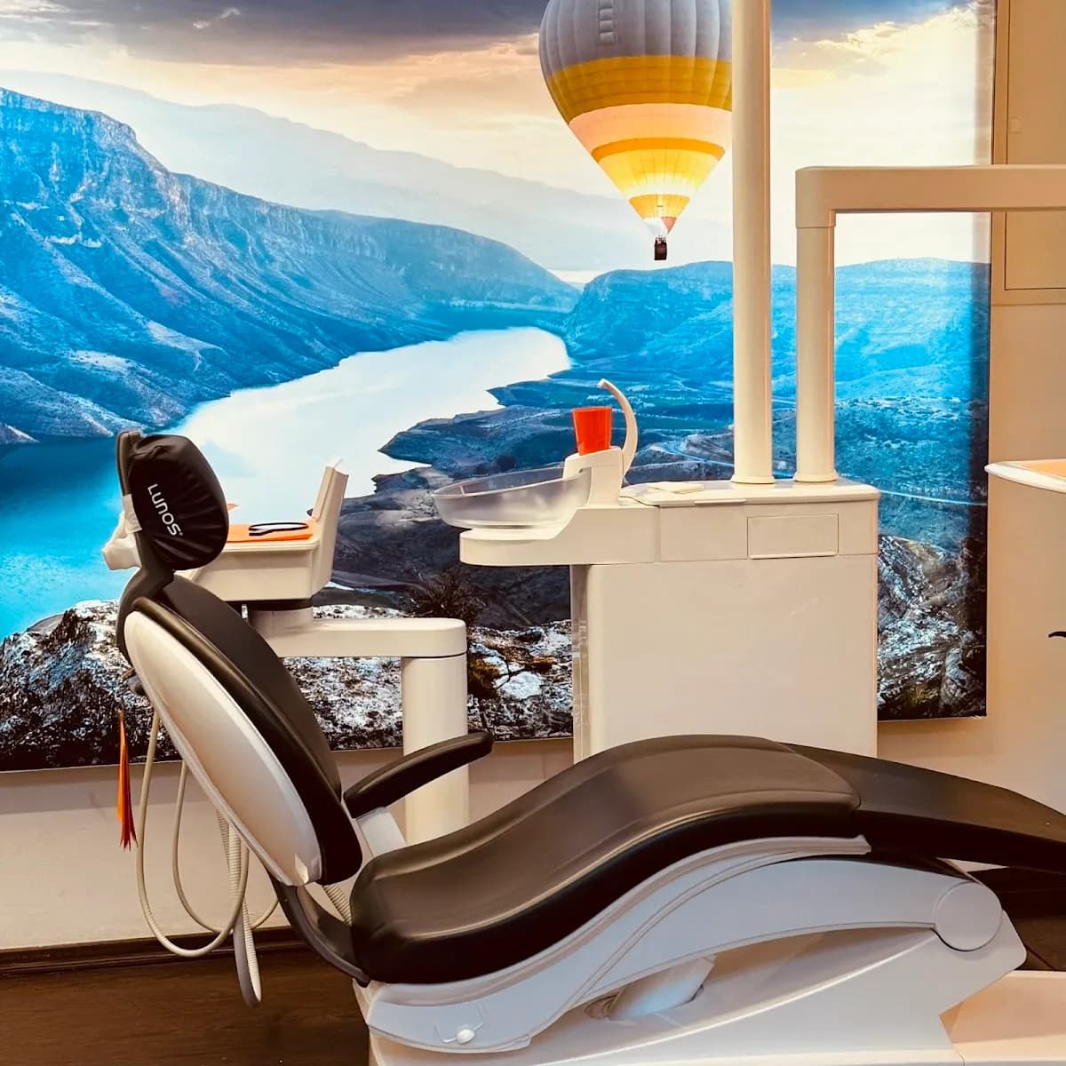 La dentista • Zahnarzt Charlottenburg — Foto aus dem Google-Eintrag der Praxis