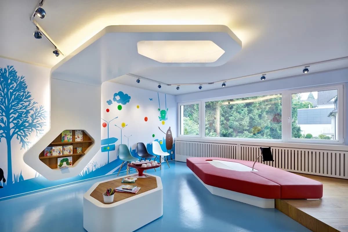 Leo Löwenzahn — Foto aus dem Google-Eintrag der Praxis