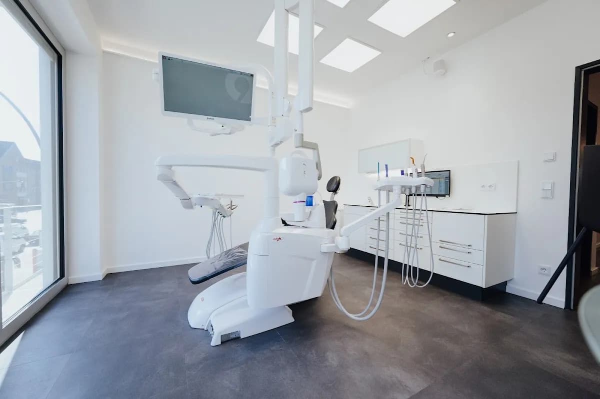 M2 Zahnärzte Hoheluft MVZ — Foto aus dem Google-Eintrag der Praxis