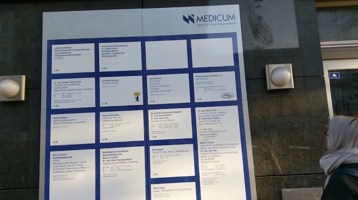 Medeco Zahnklinik Berlin-Neukölln — Foto aus dem Google-Eintrag der Praxis