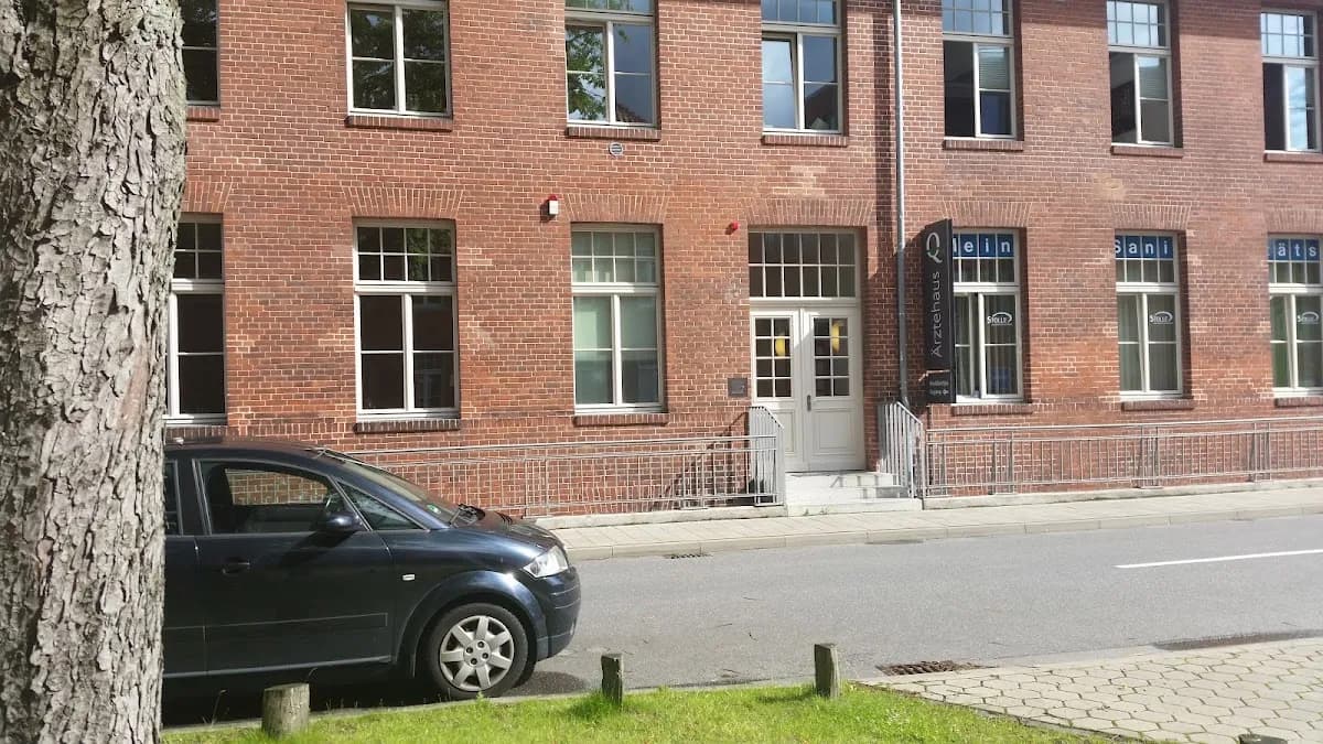 MKG-Chirurgie, Implantologie Vorwig & Mistakidis — Foto aus dem Google-Eintrag der Praxis
