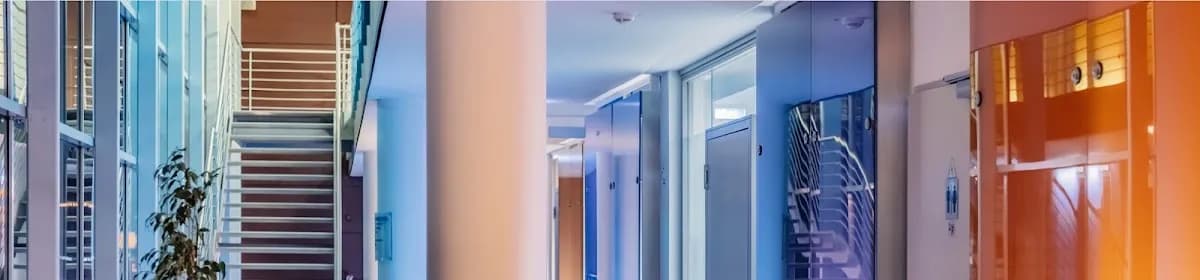 Mund-, Kiefer-, plastische Gesichtschirurgie MVZ Implantatzentrum Rhein West Klinik LINKS VOM RHEIN — Foto aus dem Google-Eintrag der Praxis