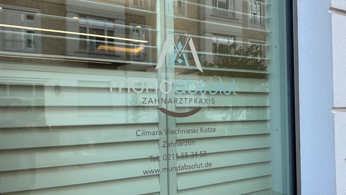 Mundabsolut Zahnarztpraxis Cilmara Viechnieski Kotze — Foto aus dem Google-Eintrag der Praxis