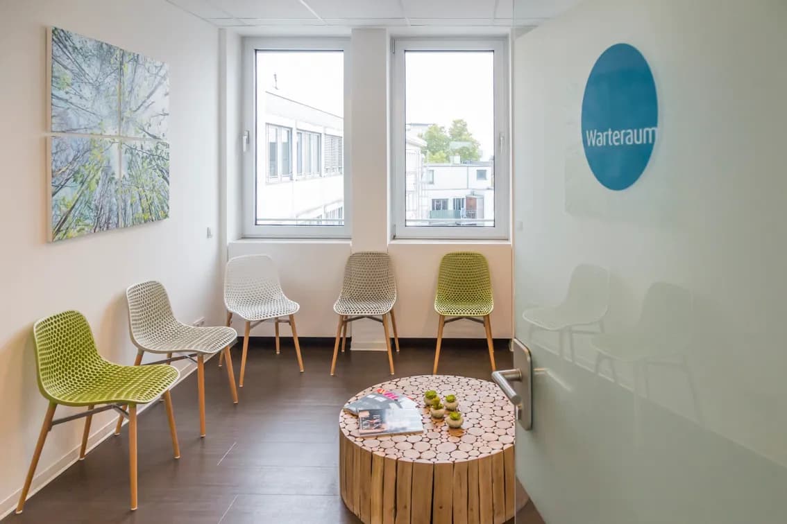 mundum Zahnarztpraxis - Zahnärzte Köln am Zülpicher Platz — Foto aus dem Google-Eintrag der Praxis