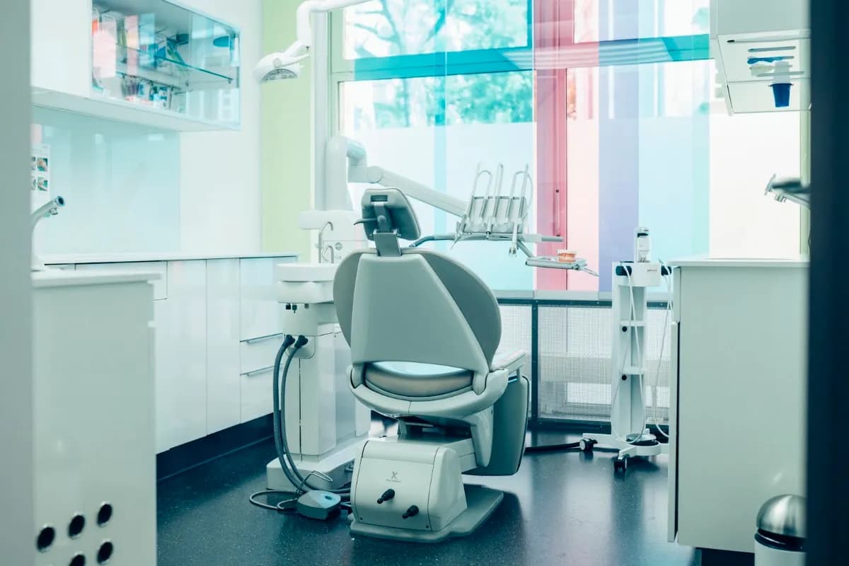 MVZ Dr. Siebers GmbH (Implantologie-Spezialisten Berlin) — Foto aus dem Google-Eintrag der Praxis