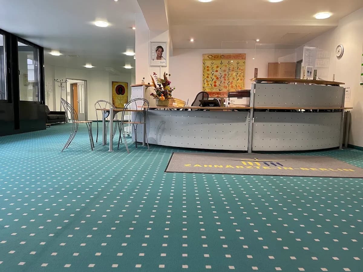 MVZ MEDECO Berlin-Tempelhof Zahnklinik — Foto aus dem Google-Eintrag der Praxis
