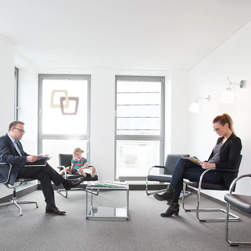 oradenta - Fachzahnarztpraxis für Oralchirurgie & Implantologie & ästhetische Zahnmedizin nähe Kö — Foto aus dem Google-Eintrag der Praxis