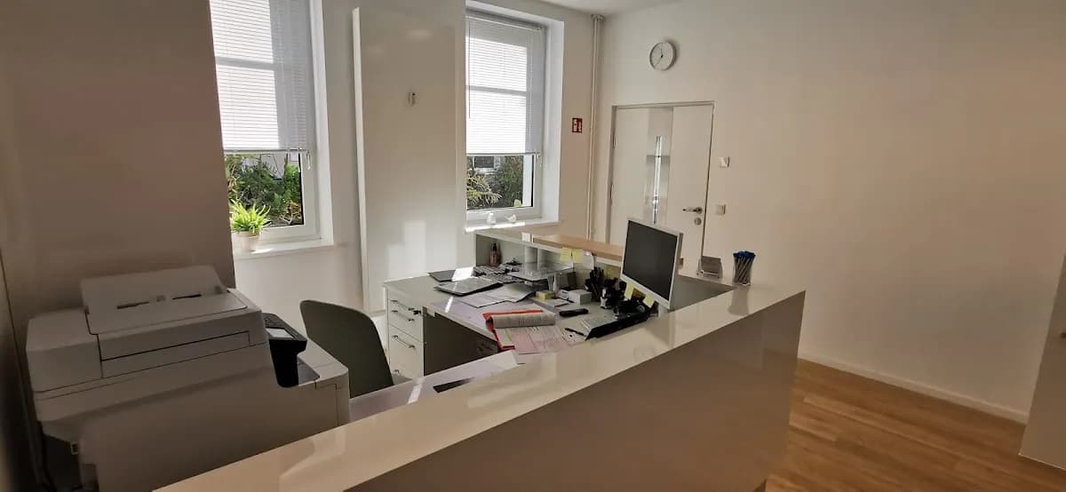 Oralchirurgie Berlin Dr. Marcus Gütte-Michaelis — Foto aus dem Google-Eintrag der Praxis