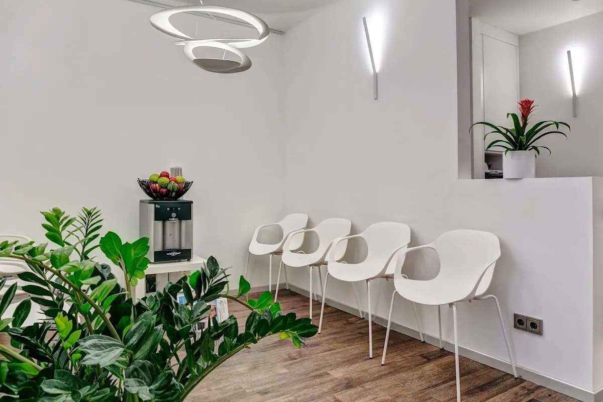 Oralchirurgie Haidhausen | Zahnarzt Dr. med. dent. Stefan Schubert, Msc. — Foto aus dem Google-Eintrag der Praxis