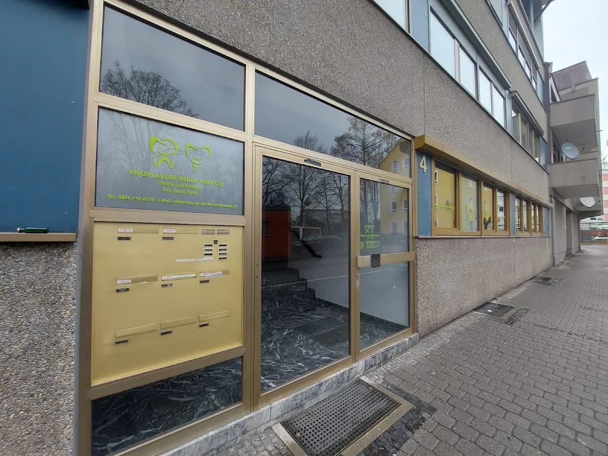 Praxis an der Wertachbrücke - Ingeborg Steidle & Kollegen — Foto aus dem Google-Eintrag der Praxis