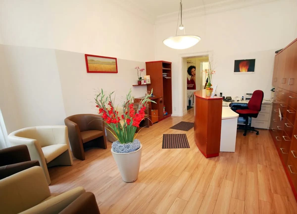 Praxis für Ganzheitliche Zahnmedizin – Ladewig und Kollegen — Foto aus dem Google-Eintrag der Praxis