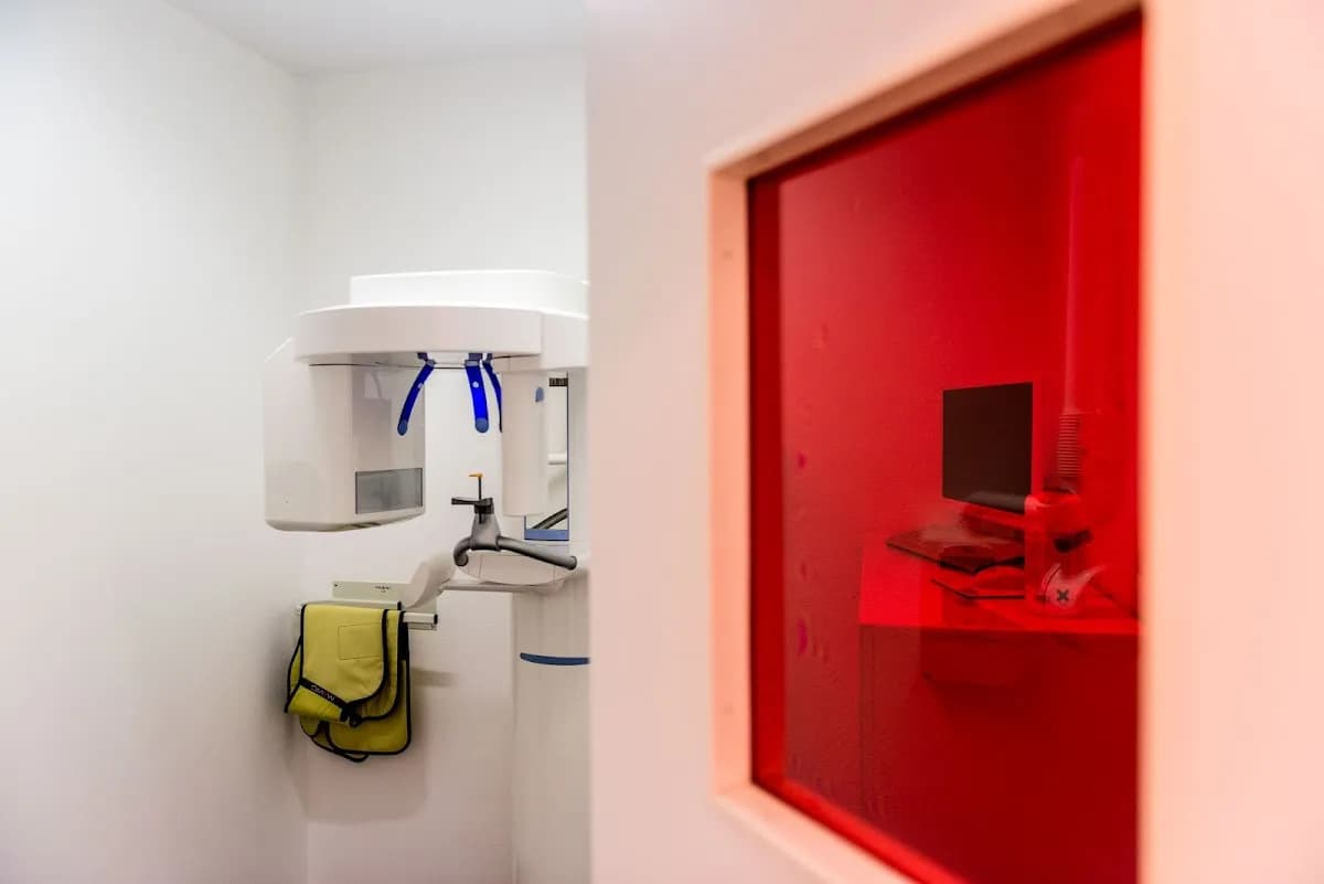 Praxis für moderne Zahnheilkunde Dr. Paul P. Polarz — Foto aus dem Google-Eintrag der Praxis