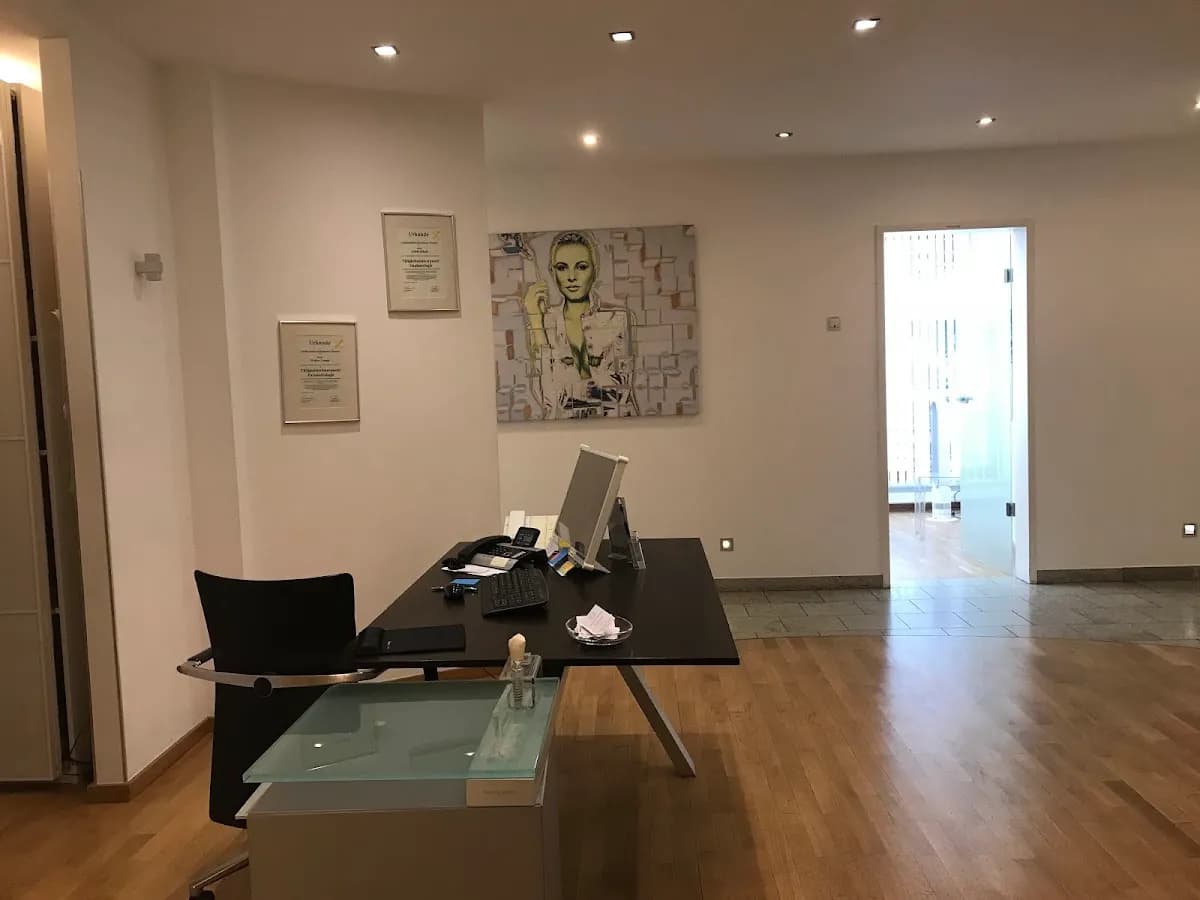 Praxis für Zahnheilkunde Leister & Schulz - Paradontologie, Implantologie, Prophylaxe — Foto aus dem Google-Eintrag der Praxis