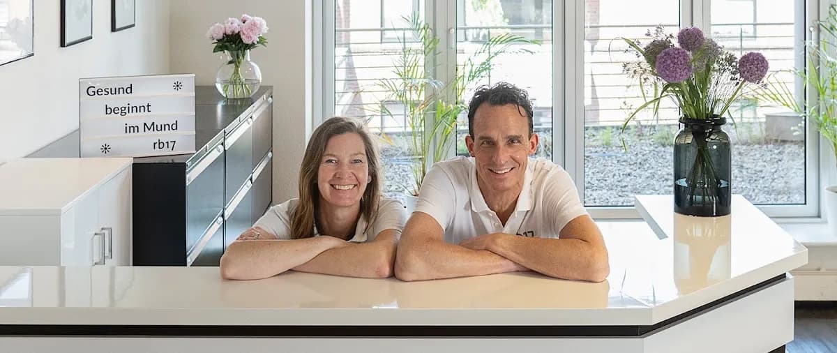 rb17 Zahnarzt Rahlstedt Hamburg | Dr. Katarina & Wolf-Dieter Preugschat — Foto aus dem Google-Eintrag der Praxis