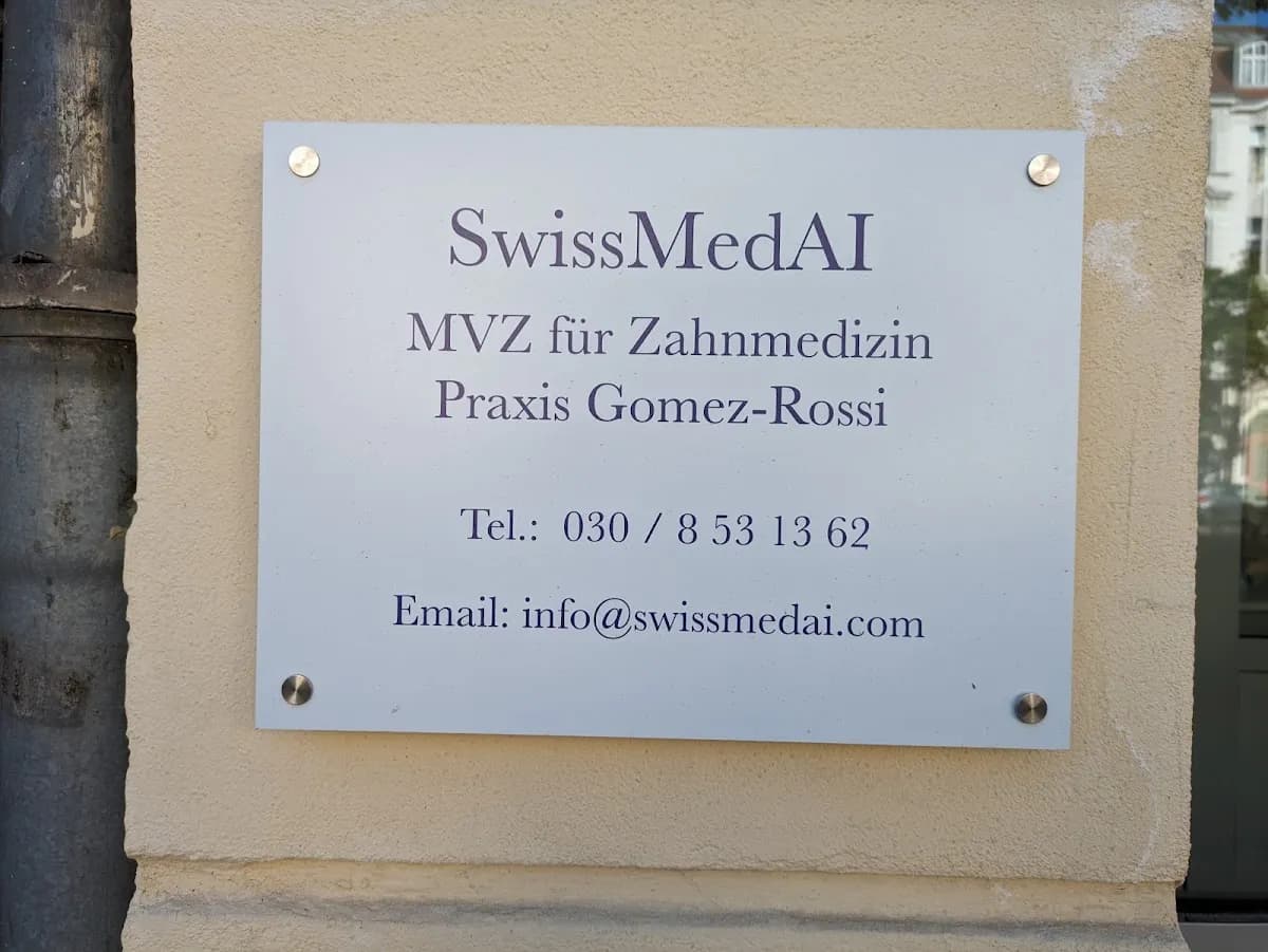 SwissMed Zahnmedizin Praxis Gomez-Rossi — Foto aus dem Google-Eintrag der Praxis