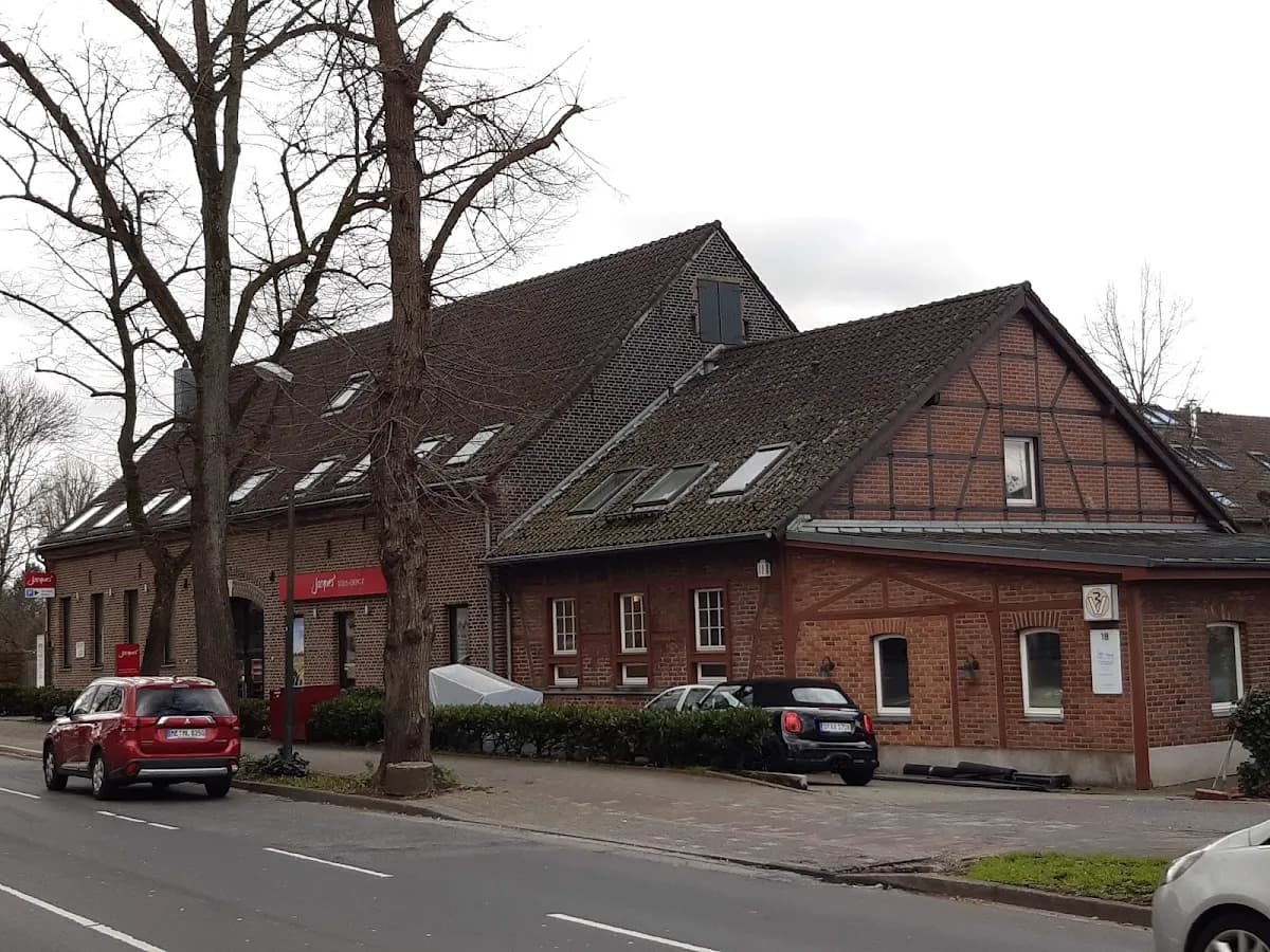 Tierarztpraxis im Gutshof — Foto aus dem Google-Eintrag der Praxis