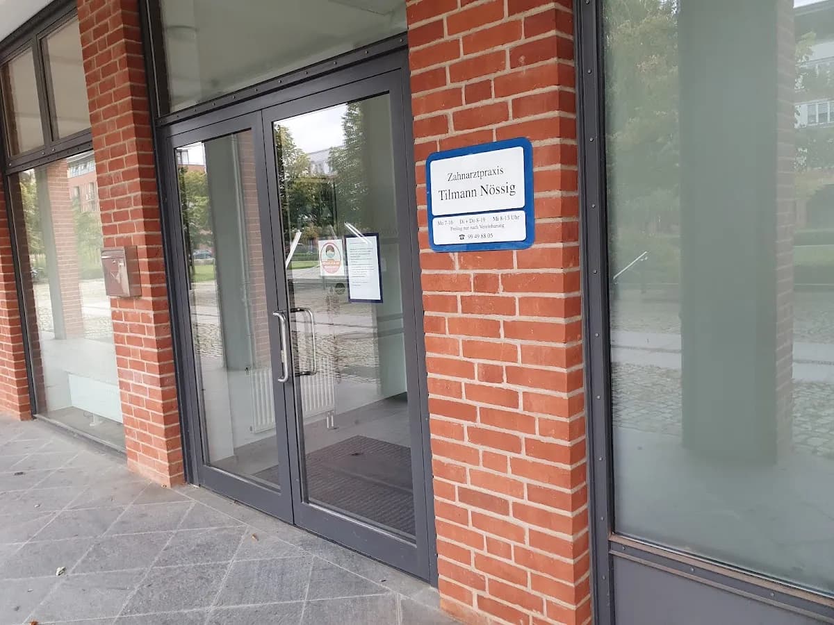 Tilmann Nössig Zahnarzt — Foto aus dem Google-Eintrag der Praxis