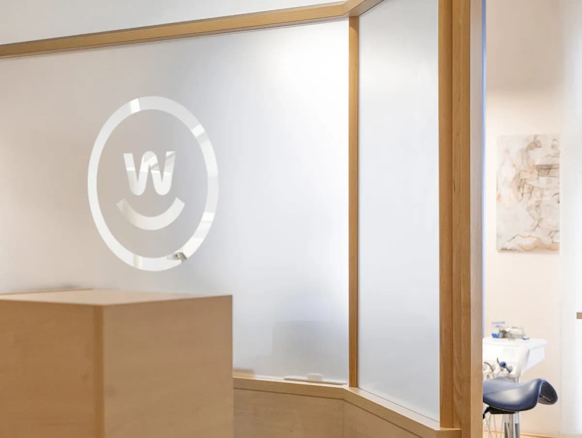 Zahnarzt & Implantate Wunschlachen - Berlin Schöneberg — Foto aus dem Google-Eintrag der Praxis