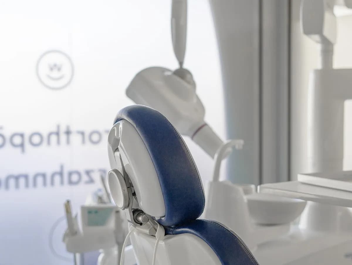 Zahnarzt & Implantate Wunschlachen - Zahnarzt in Berlin Reinickendorf — Foto aus dem Google-Eintrag der Praxis