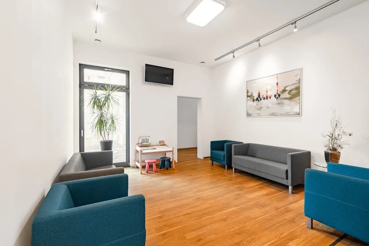 Zahnarzt Berlin Friedrichshain - Dental21 — Foto aus dem Google-Eintrag der Praxis