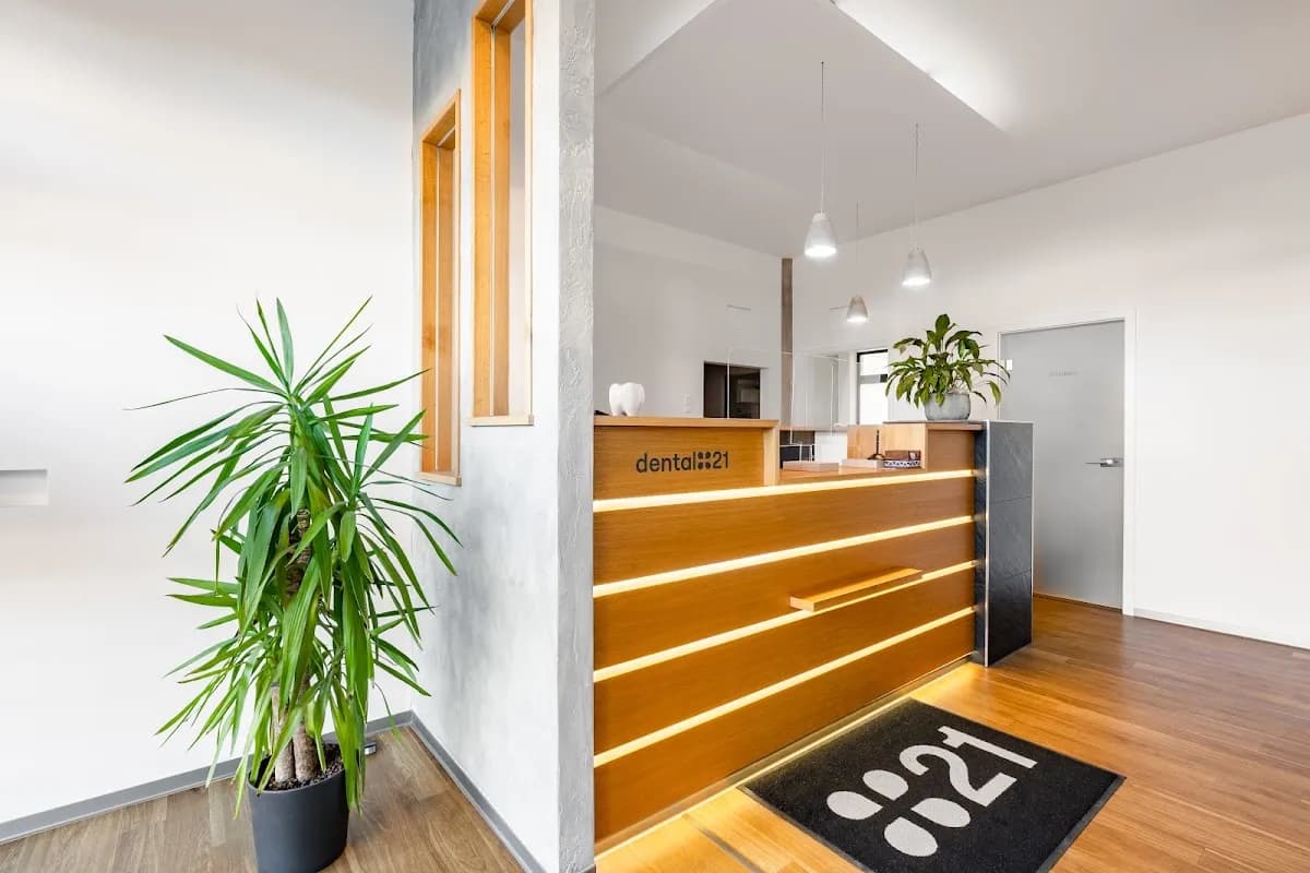 Zahnarzt Berlin Friedrichshain - Dental21 — Foto aus dem Google-Eintrag der Praxis