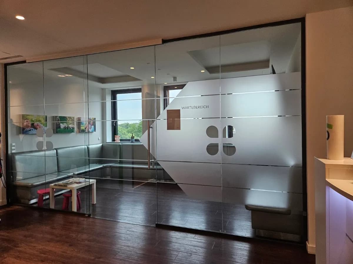 Zahnarzt Berlin Marzahn - Dental21 (ehemals Dentalzentrum Plus) — Foto aus dem Google-Eintrag der Praxis