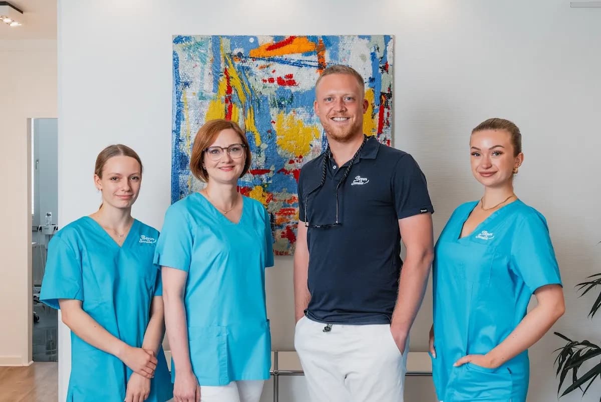 Zahnarzt Bonn - Johannes Göbel - BonnSmile — Foto aus dem Google-Eintrag der Praxis