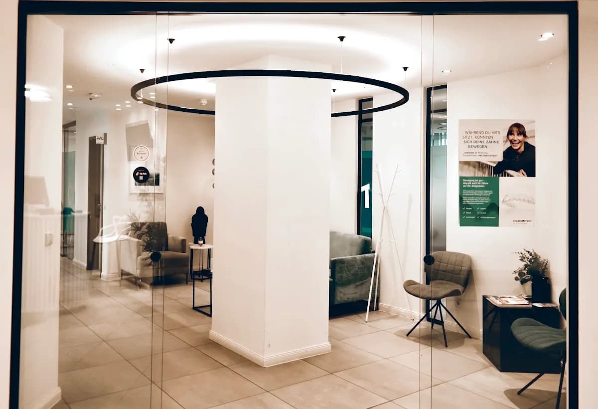 Zahnarzt Charlottenburg - Dental21 — Foto aus dem Google-Eintrag der Praxis