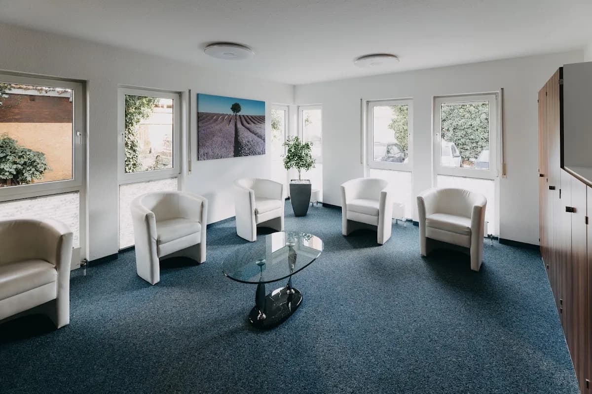 Zahnarzt Dipl.-Stom. Jörg G. Walther — Foto aus dem Google-Eintrag der Praxis
