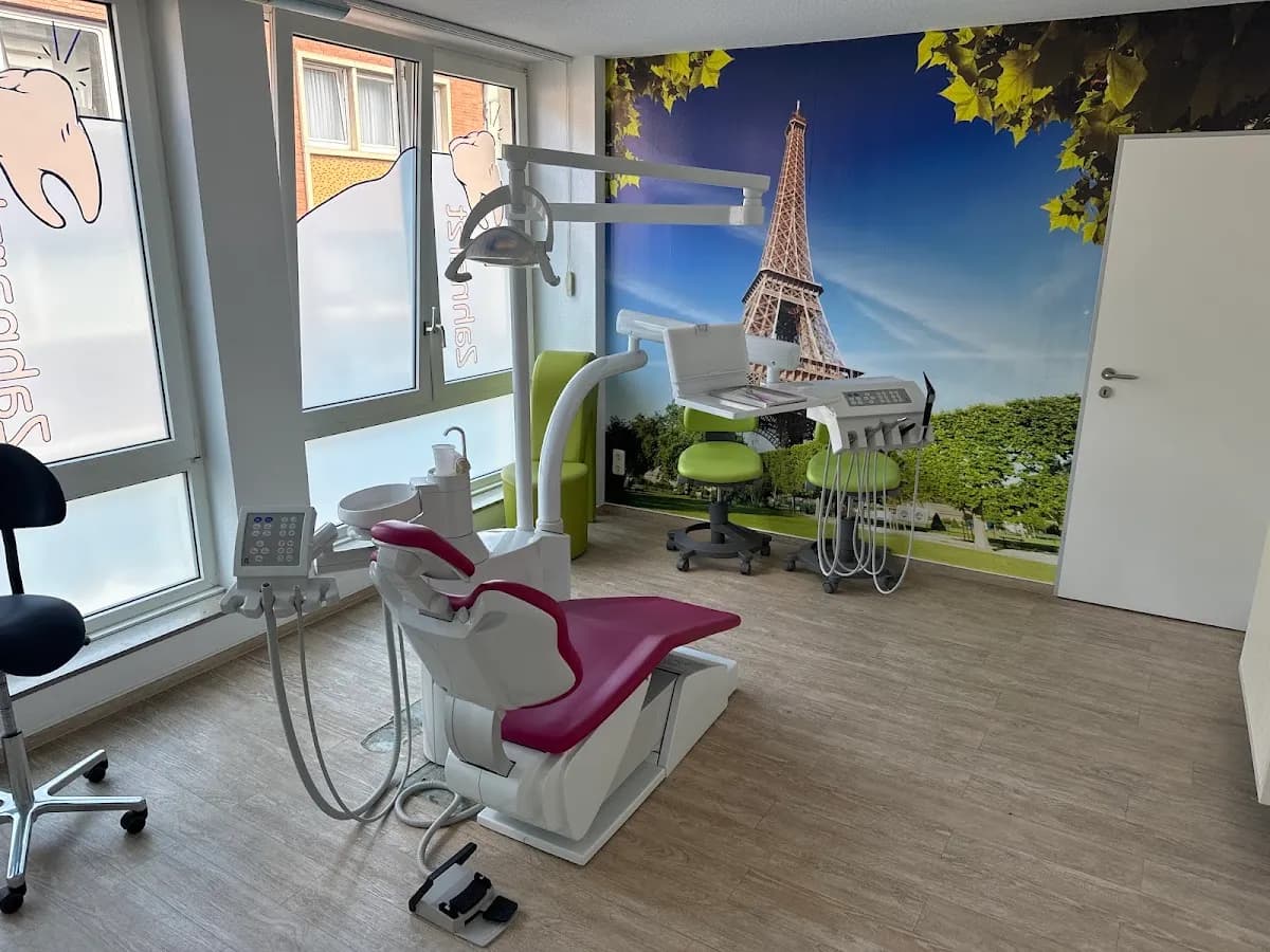 Zahnarzt Dr. Andreas Petzke — Foto aus dem Google-Eintrag der Praxis