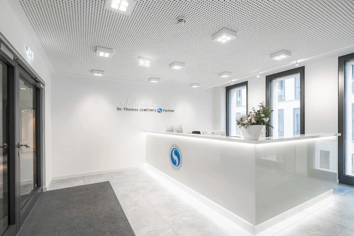 Zahnarzt Dr. Thomas Stahlberg & Partner | Praxis im City Gate — Foto aus dem Google-Eintrag der Praxis