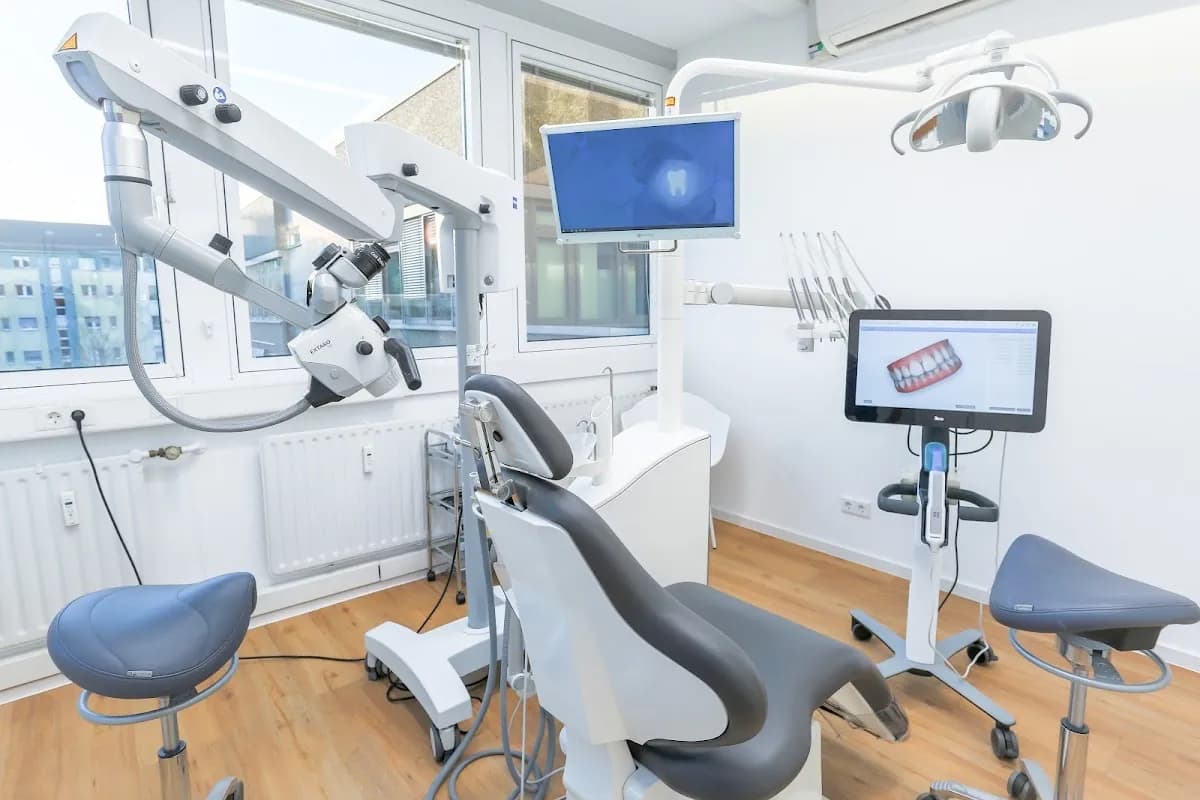 Zahnarzt Frankfurt Sachsenhausen - Dental21 — Foto aus dem Google-Eintrag der Praxis