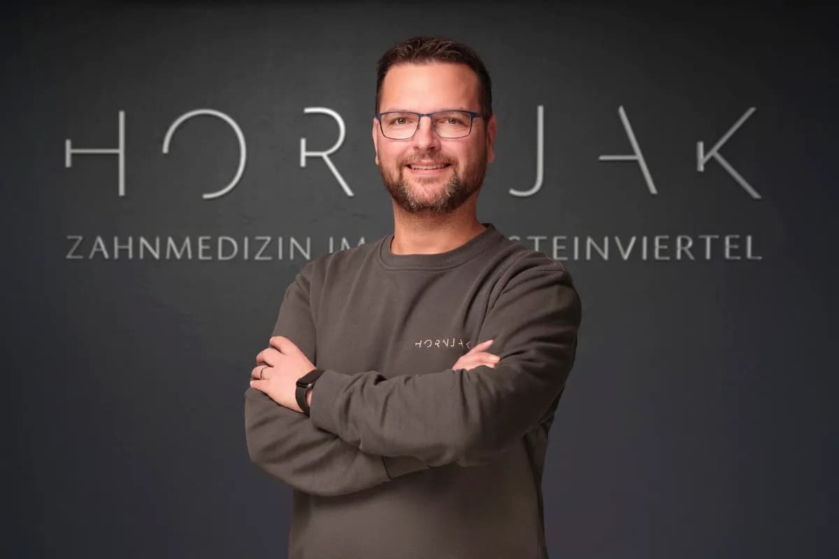 Zahnarzt Hornjak - Praxis im Rosensteinviertel Stuttgart — Foto aus dem Google-Eintrag der Praxis