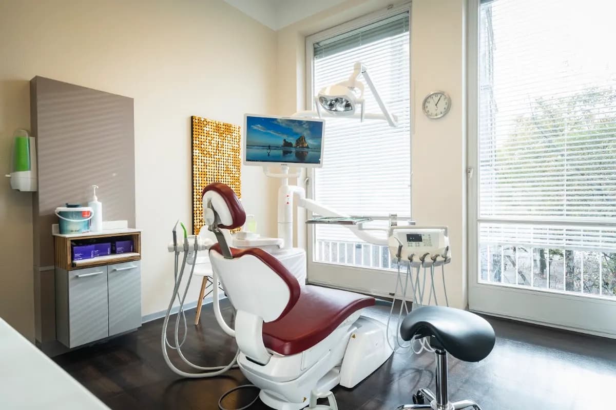 Zahnarzt Köln | Ihre Zahnärzte im Bazaar - Innenstadt — Foto aus dem Google-Eintrag der Praxis