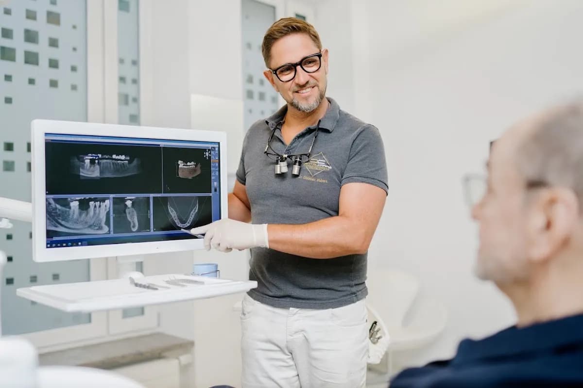 Zahnarzt München - Dental Carré | Zahnzentrum Lehel — Foto aus dem Google-Eintrag der Praxis
