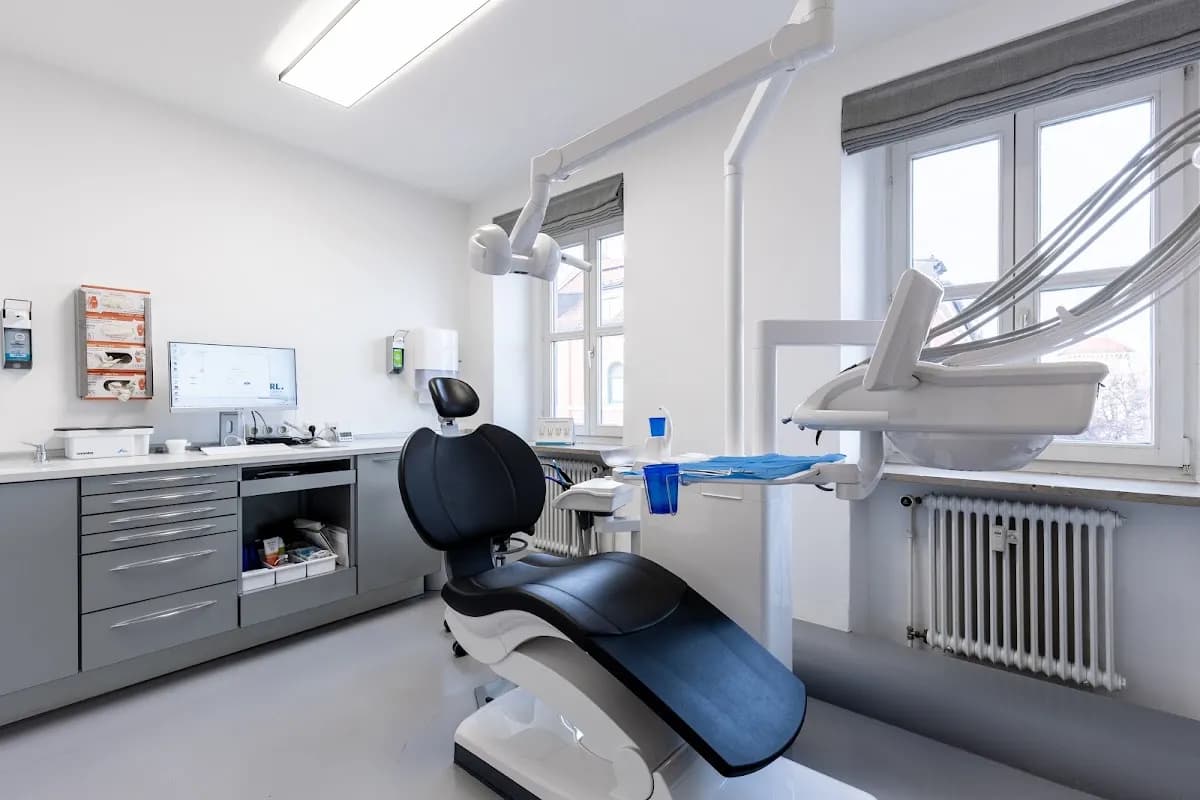 Zahnarzt München - Dental21 — Foto aus dem Google-Eintrag der Praxis