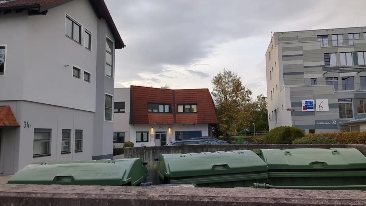 Zahnarzt Naida Softic — Foto aus dem Google-Eintrag der Praxis