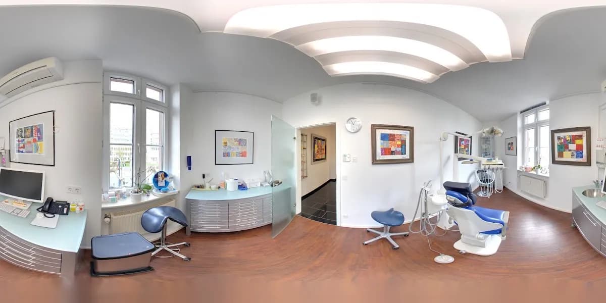 Zahnarzt Praxis Herr Hagen Winkelmann — Foto aus dem Google-Eintrag der Praxis
