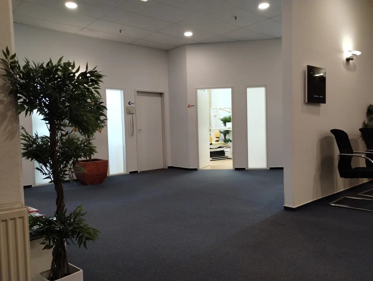 Zahnärzte AlsterCity — Foto aus dem Google-Eintrag der Praxis