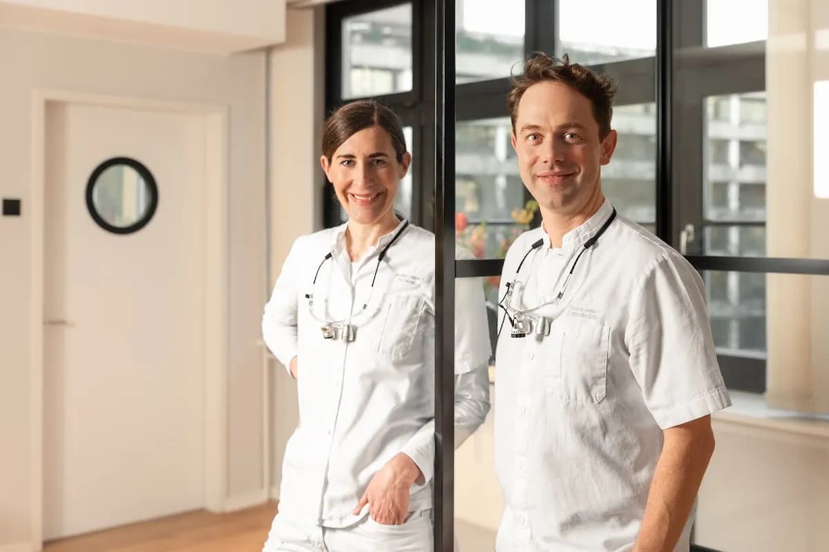 Zahnärzte Alstertor 1, Dr. Marie Hannig & Dr. Maximilian Schick, M.Sc. — Foto aus dem Google-Eintrag der Praxis