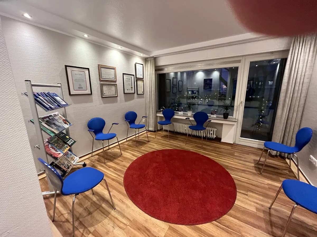 Zahnärzte Am Bahnhof Tierpark — Foto aus dem Google-Eintrag der Praxis