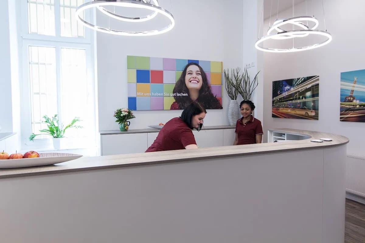 Zahnärzte am Nordbahnhof ZMVZ — Foto aus dem Google-Eintrag der Praxis