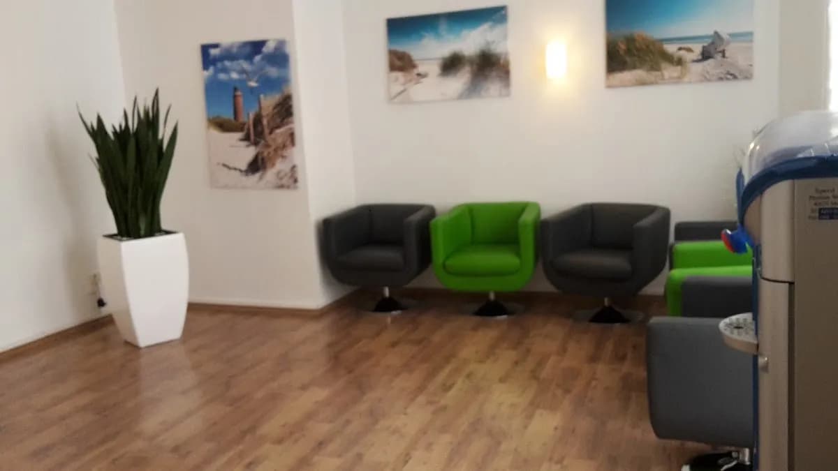 Zahnärzte Am Schlosspark — Foto aus dem Google-Eintrag der Praxis
