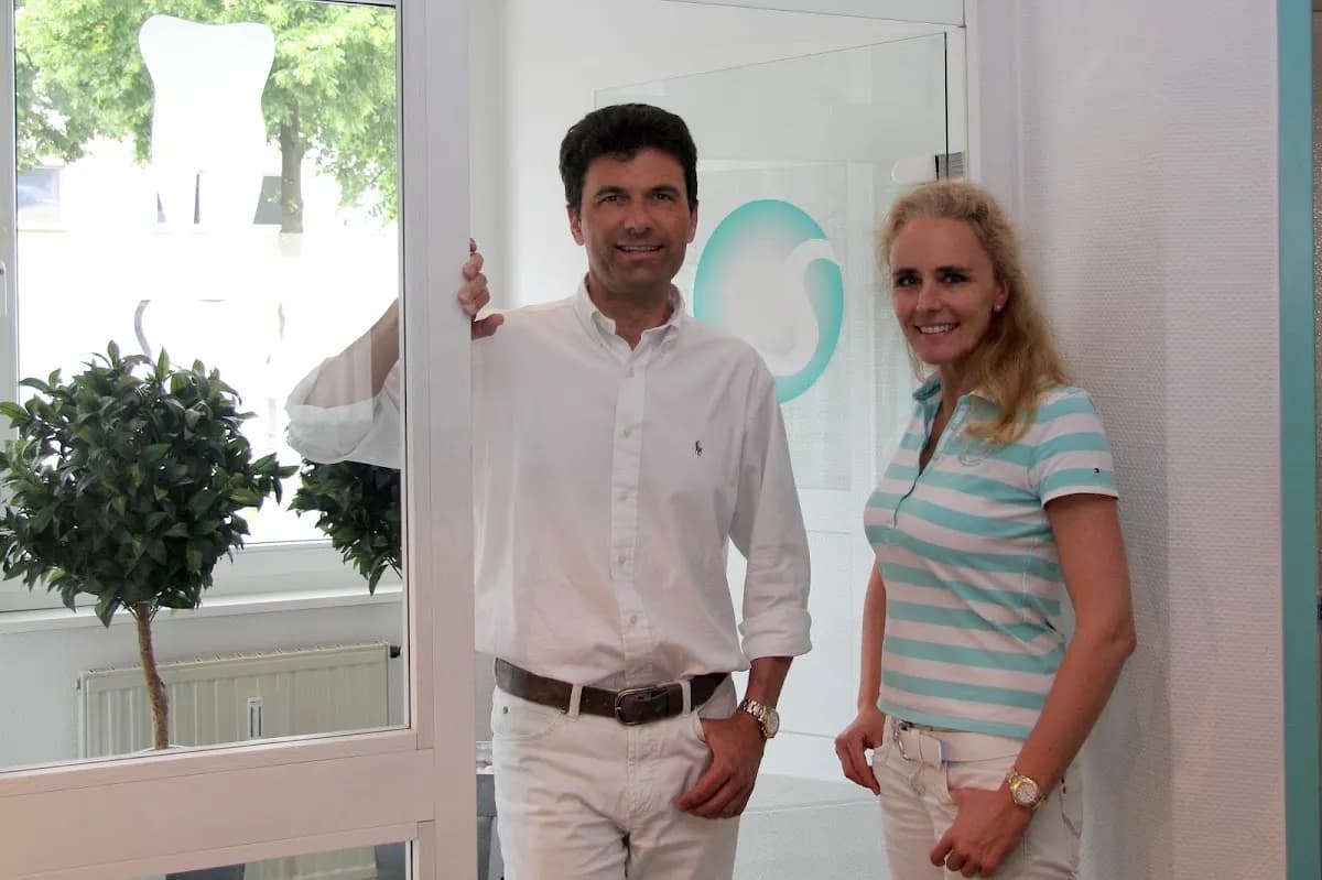 Zahnärzte Dr. Joachim und Dr. Mareike Schroeter - Praxis für Zahnheilkunde — Foto aus dem Google-Eintrag der Praxis