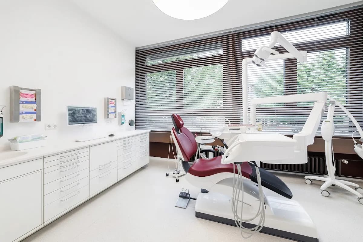 Zahnärzte Dr. Markus Schramm & Kollegen — Foto aus dem Google-Eintrag der Praxis