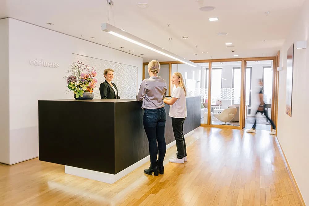 Zahnärzte edelweiss - Zahnarzt Berlin Charlottenburg — Foto aus dem Google-Eintrag der Praxis