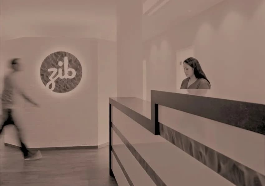 Zahnärzte im Belgischen - Isabel Prochazka & Ines Katharina Hüster — Foto aus dem Google-Eintrag der Praxis